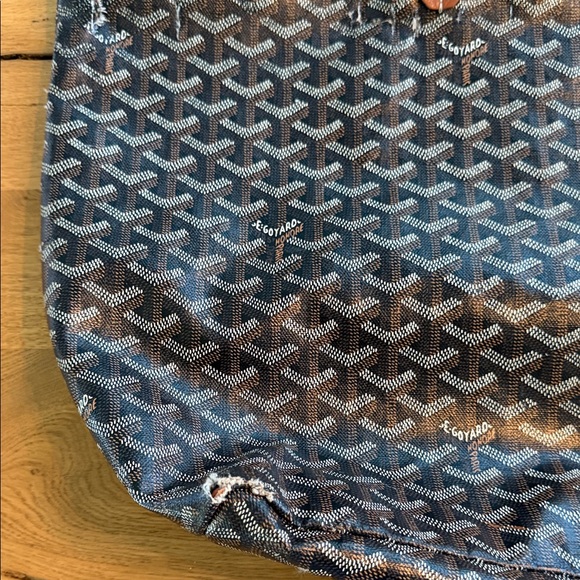 Goyard GM Tote Bag - Picture 6 of 15